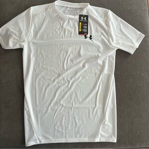 NWT Mens Short Sleeve UNDER ARMOUR White HeatGear Mock Neck Shirt Size 2XL